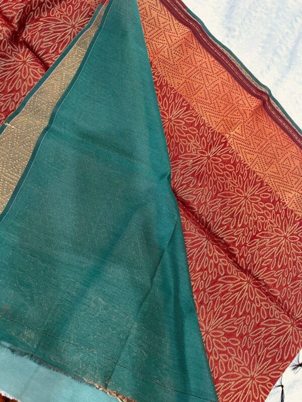 Maroon Green Tissue Silk Saree with Unstitched Blouse | Lightweight Shiny Silk Indian Party Wear - Image 4