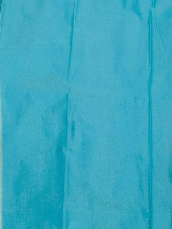 Red Kanjiveram Semi Silk Saree with Turquoise Blue Zari Border - Image 4