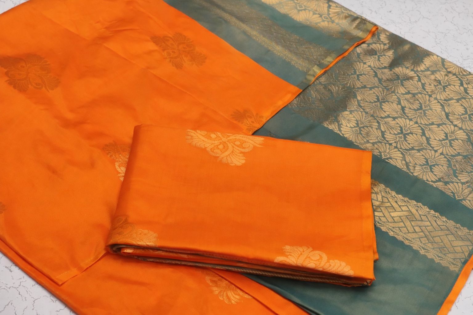 Orange Soft Silk Saree with Green Zari Border, Kanchipuram Style Saree, Traditional South Indian Saree, Wedding Festive Saree, Party Wear - Image 2