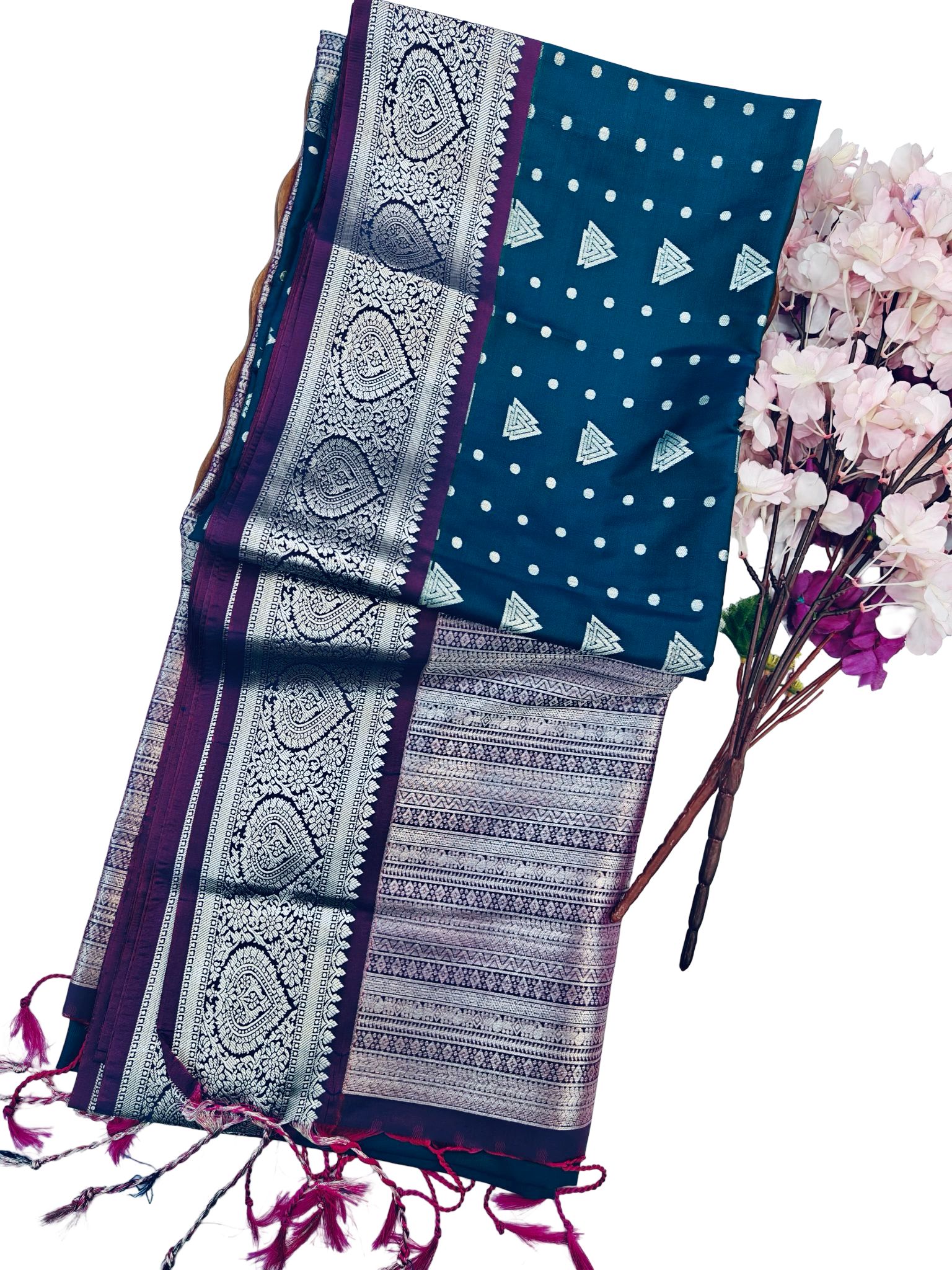 Navy Blue Small Butta Silk Saree | Minimal Design Kanchipuram Style Saree | Silver Zari Border Saree | Elegant Lightweight Party Wear - Image 3