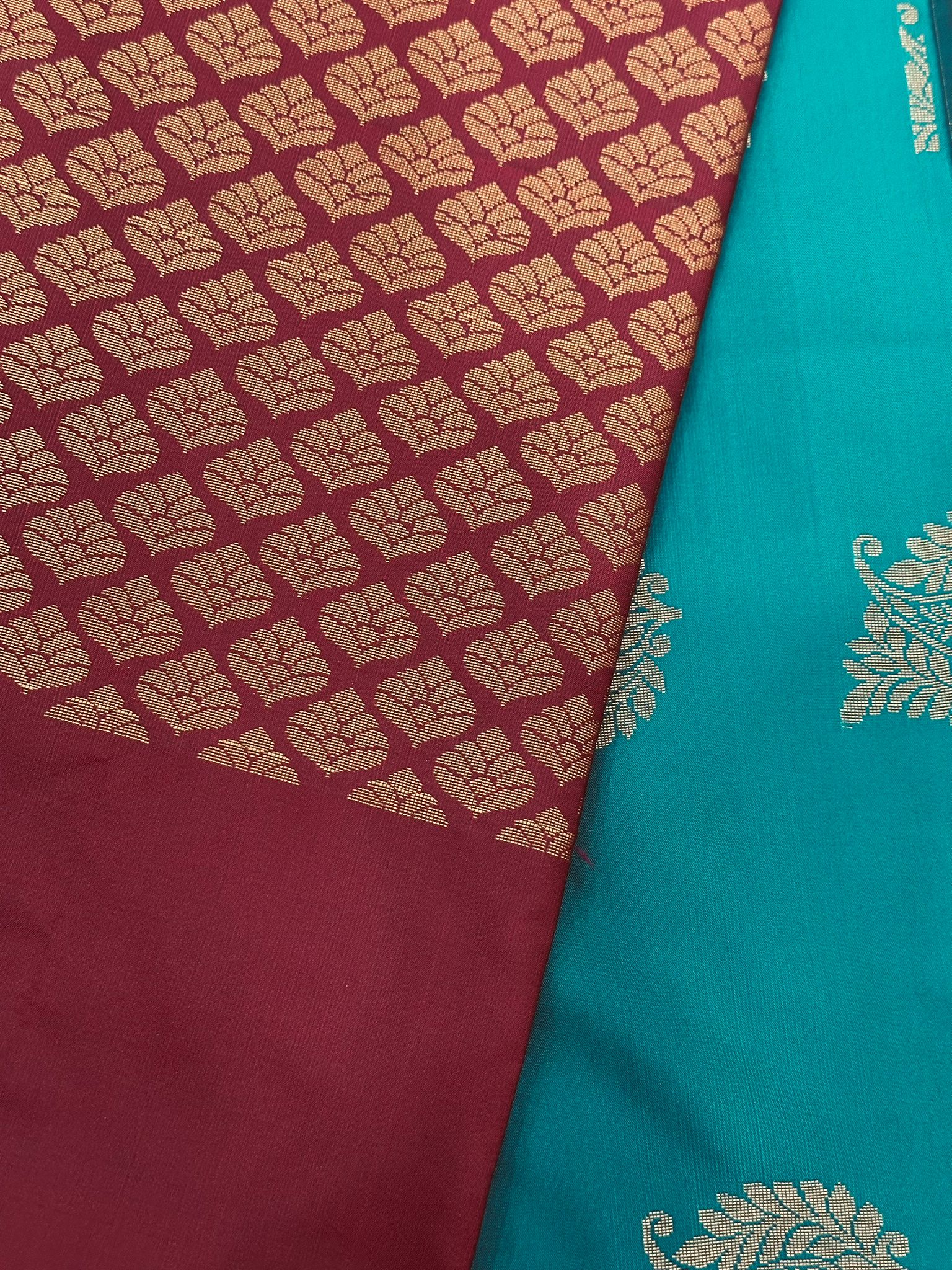 Teal Green Silk Saree with Red Zari Border, Kanchipuram Style Saree, Traditional Indian Wedding Saree, Paisley Butta, Festive Party Wear - Image 5