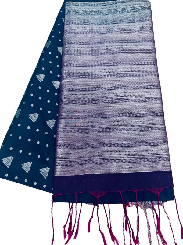 Navy Blue Small Butta Silk Saree | Minimal Design Kanchipuram Style Saree | Silver Zari Border Saree | Elegant Lightweight Party Wear - Image 2