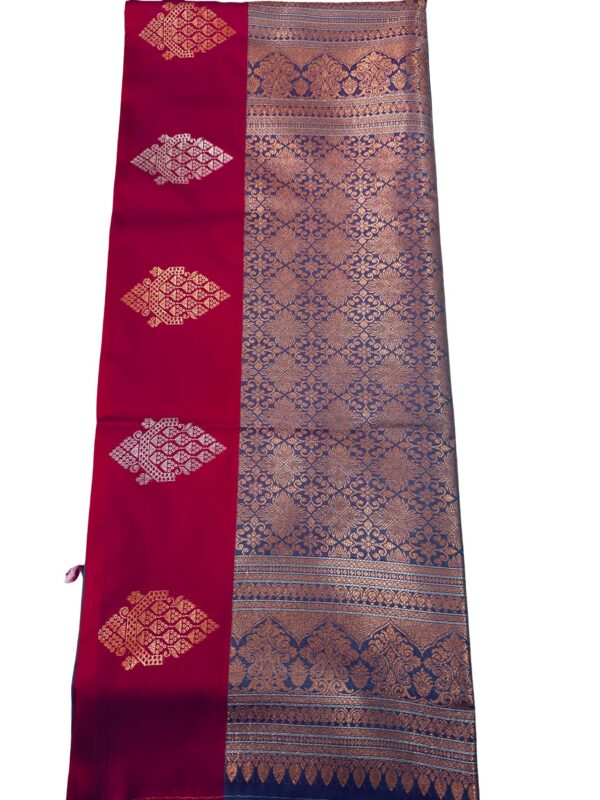 Dual Shade Prashanti Silk Saree Purple Red | Kanchipuram Style Copper Zari Saree | Traditional Soft Silk Saree | Festive Party Wear - Image 3