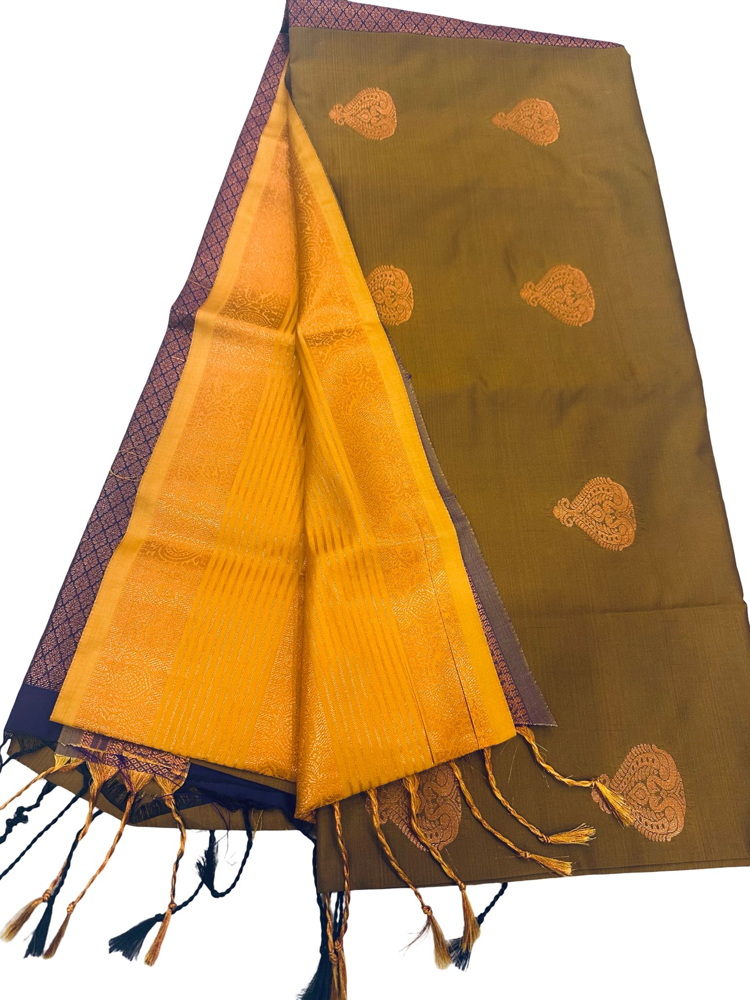 Mehendi Green Kanchipuram Style Silk Saree with Yellow Border & Purple Pallu | Copper Zari Butta Saree | Festive Saree - Image 3