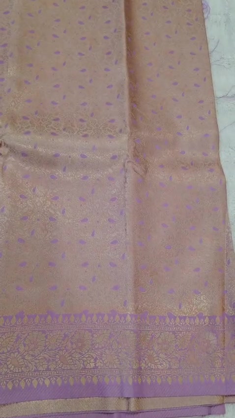 Soft Silk Saree with Floral Zari Design and Blouse – 4 Colours - Image 10