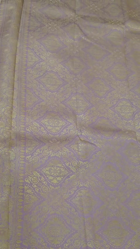 Soft Silk Saree with Floral Zari Design and Blouse – 4 Colours - Image 7