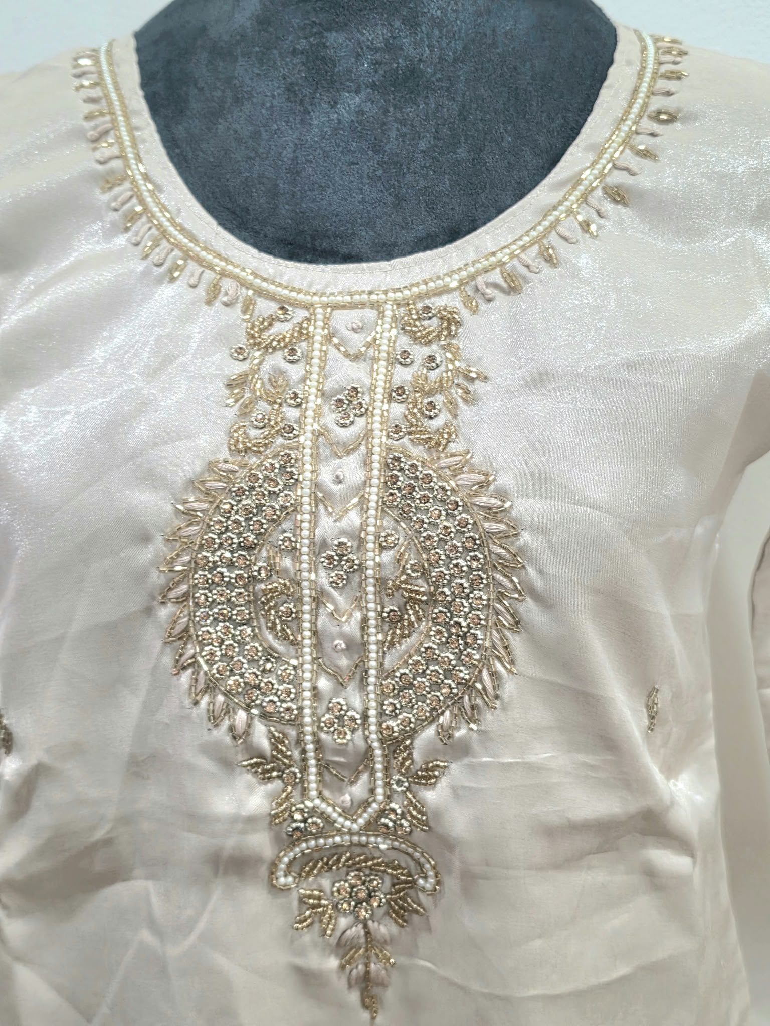 Ivory White 3 Piece Salwar Suit Women Gold Embroidery Indian Ethnic Dress - Image 2