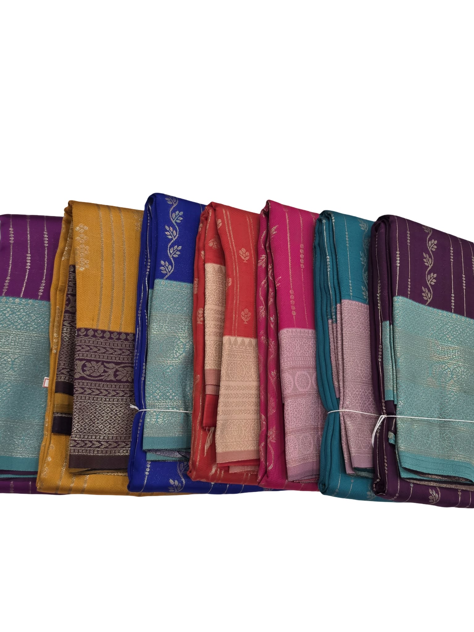 Women's Soft Silk Saree with Zari Floral Design & Rich Pallu Indian Ethnic Wear - Image 3