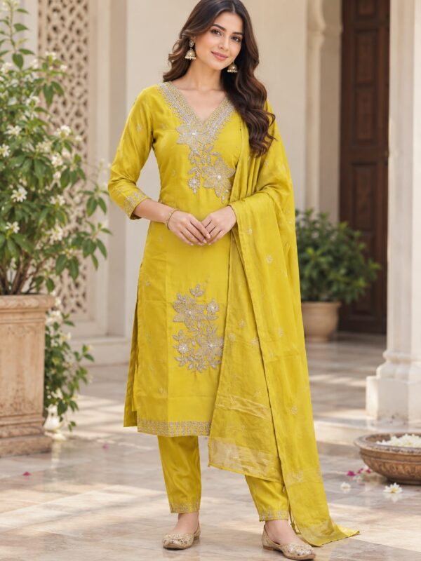 Women 3 Piece Salwar Suit Indian Ethnic Kurta Pant Dupatta Set - Image 1