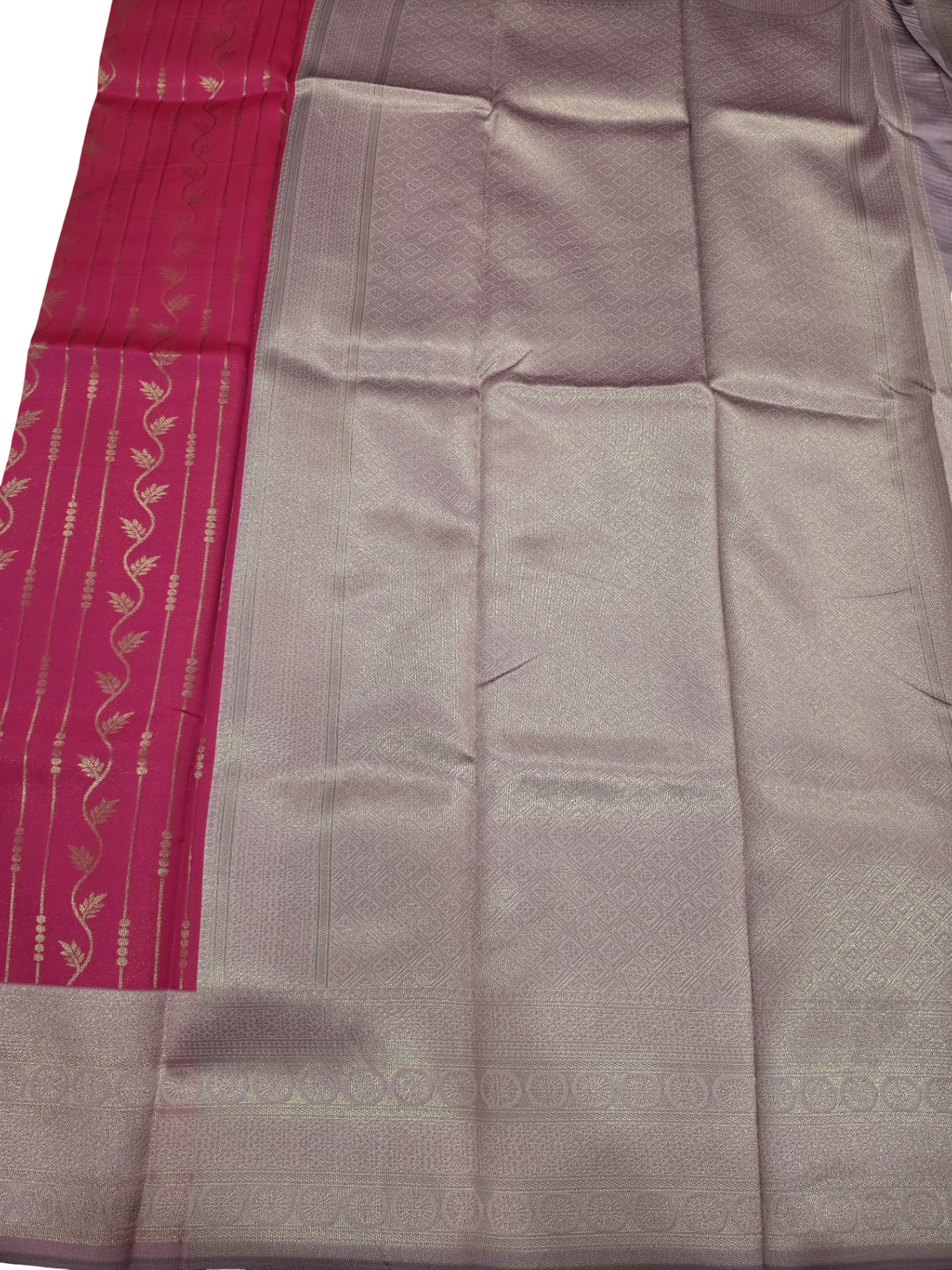Women's Soft Silk Saree with Zari Floral Design & Rich Pallu Indian Ethnic Wear - Image 5